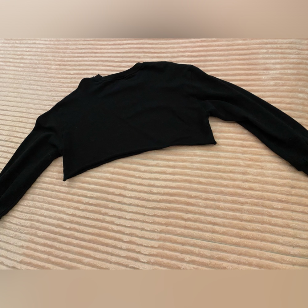 3 Cropped Sweater Bundle - Size S (Worn Once) - Picture 3 of 7